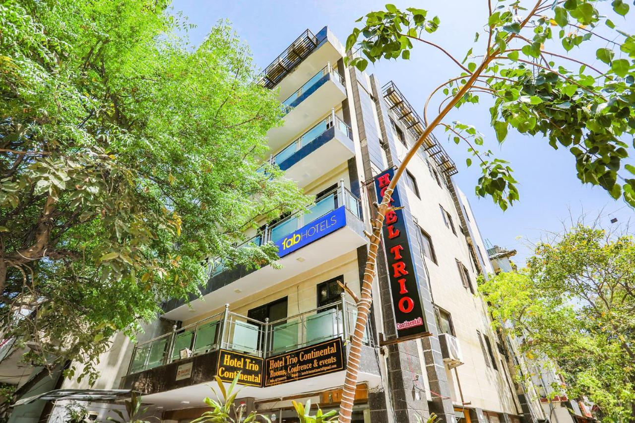 Fabhotel Trio Continental Patel Nagar Neu-Delhi Exterior foto